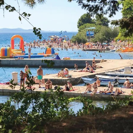 Nice In Zemunik Donji With Kitchen Holiday home
