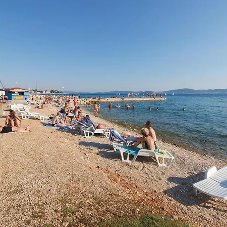 Nice In Zemunik Donji With Kitchen Holiday home Smrdelje